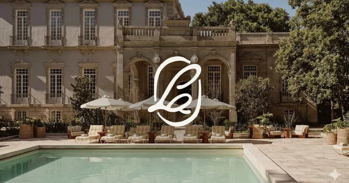 7 châteaux dans les arbres d’exception en France (séjours perchés 2026)