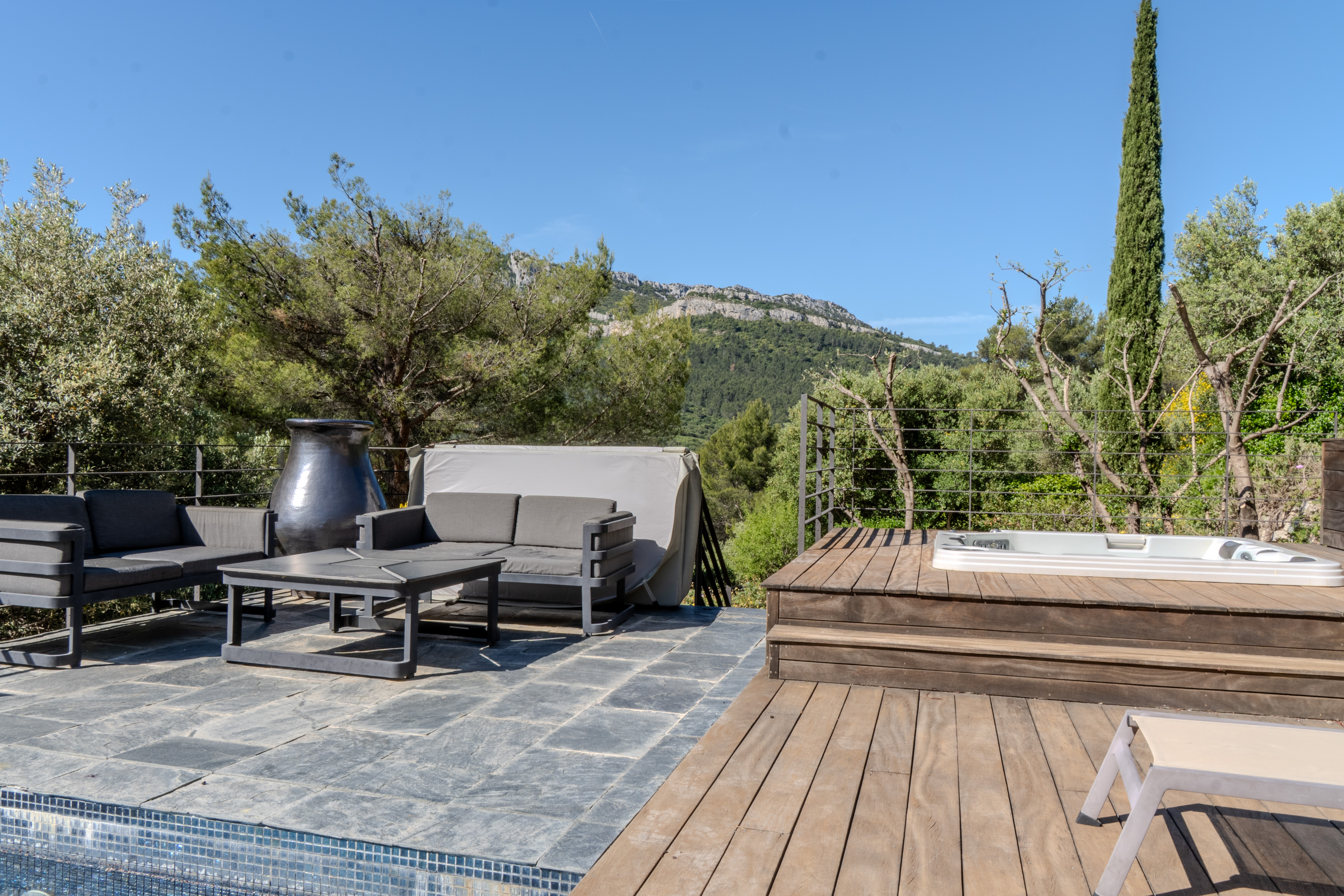 Photo 5/10 — Villa « Villa Vespera — Solliès-Ville (Les Selves) » à Solliès-Ville Var