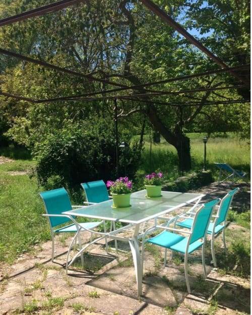 Photo 3/6 — Gîte insolite « Les Cabanes Camille and Manon · Beynes, Île-de-France » à Beynes Alpes-de-Haute-Provence