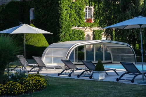Photo 3/6 — Château « Castle Ribourdin: Luxury Guest Rooms · Chevannes, Bourgogne » à Chevannes Yonne
