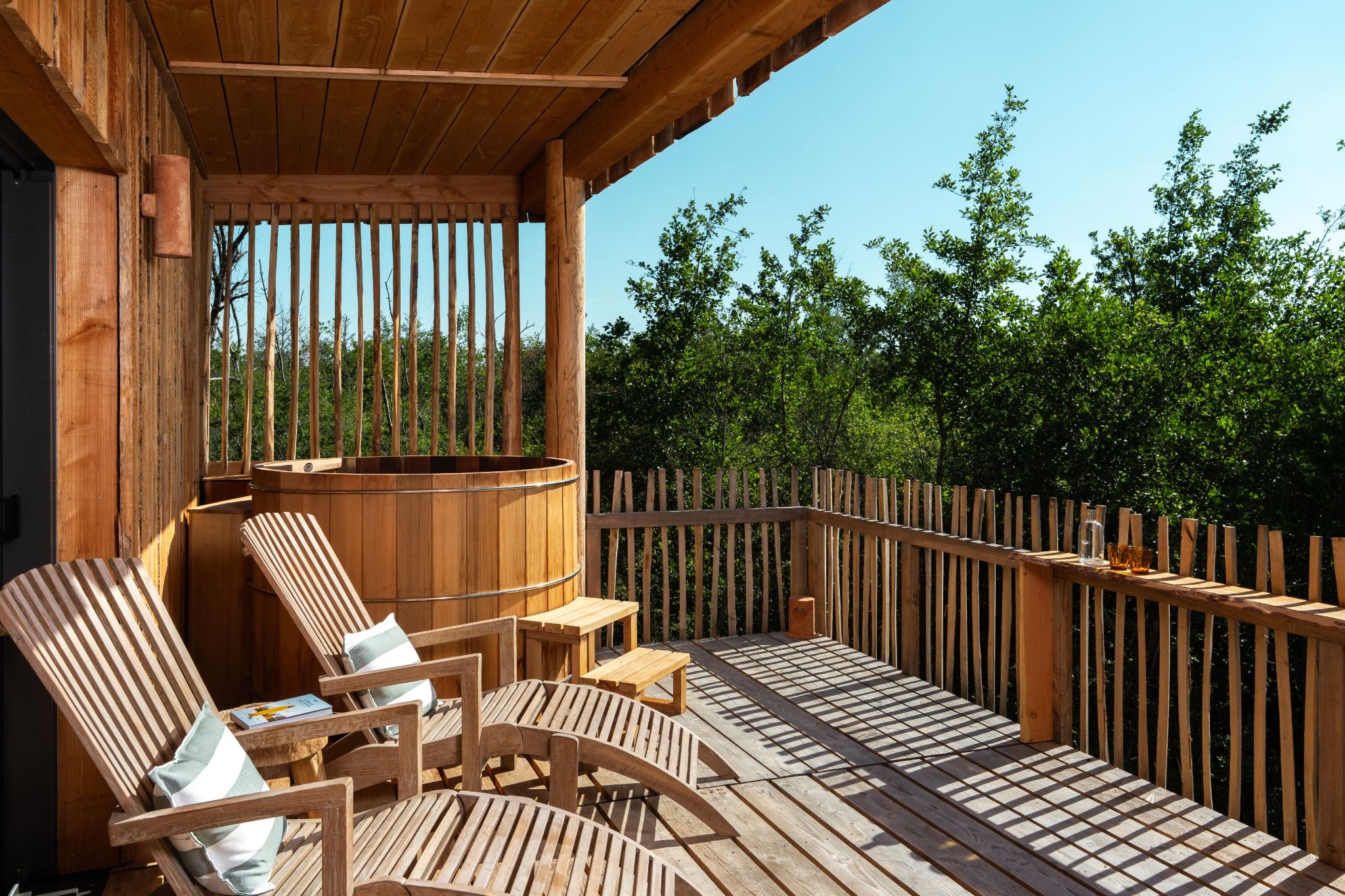 Photo 5/10 — Cabane « Cabanes de l’Orvanne · Moret-Loing-et-Orvanne » à Moret-Loing-et-Orvanne Seine-et-Marne